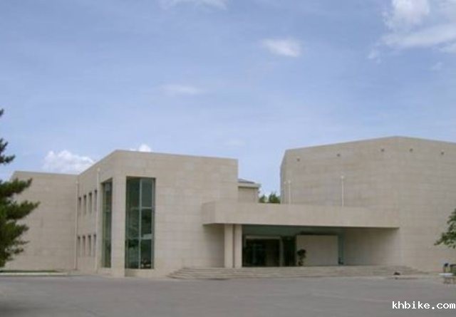 L . 中国恩菲工程技术